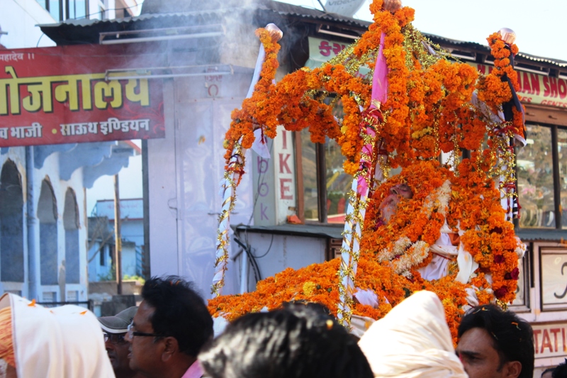 avdesh-ji-maharaj-mount-abu-3