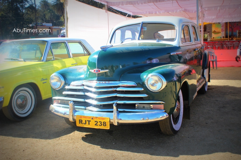 vintage-heritage-cars-mount-abu-3