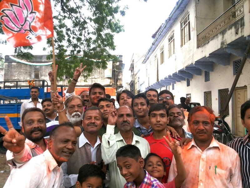 आबू रोड में भाजपा को 15, कांग्रेस 10, निर्दल्य 5