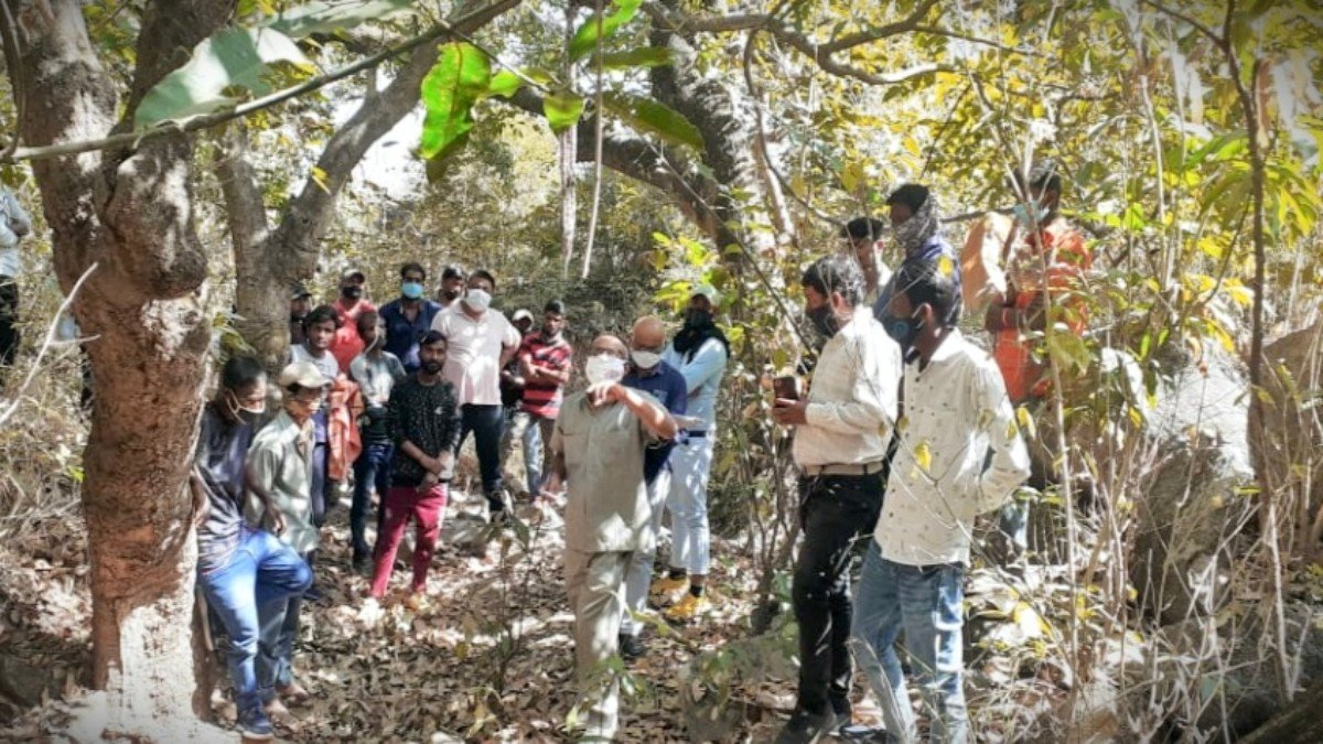 माउंट आबू के जंगल में मिला शव