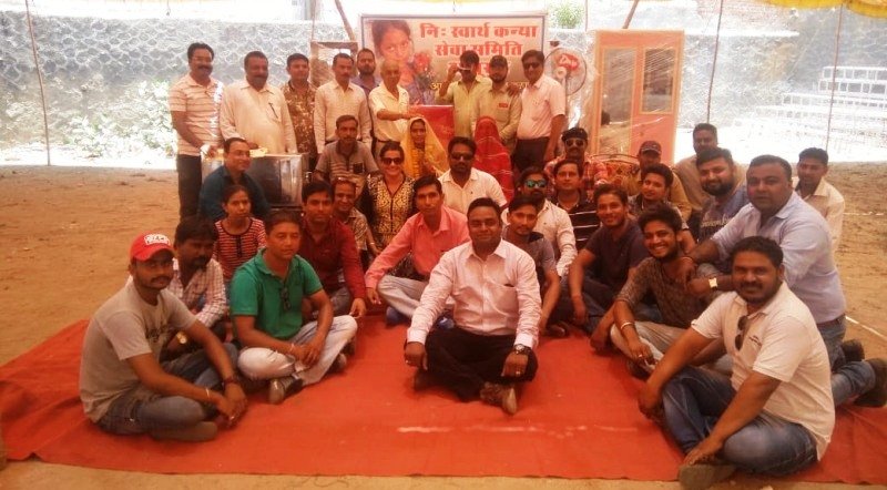 गरीब लडकी के विवाह मे आर्थिक सहायता के साथ अपने हाथो से की विवाह रस्म अदा: आबूरोड