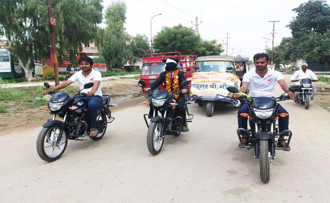 Magician P Goga Drove Bike Blind Folded
