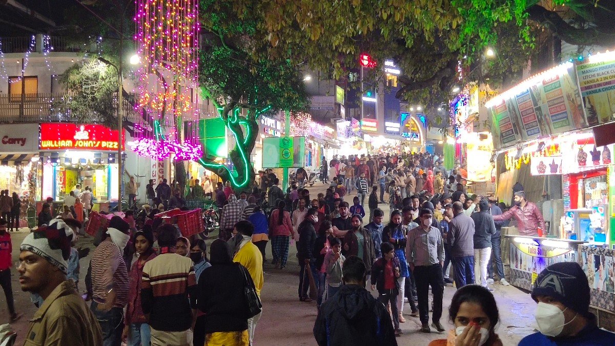 सीजन के पहले दिन माउंट आबू में 3887 वाहन से हुई 493030/- कि आय