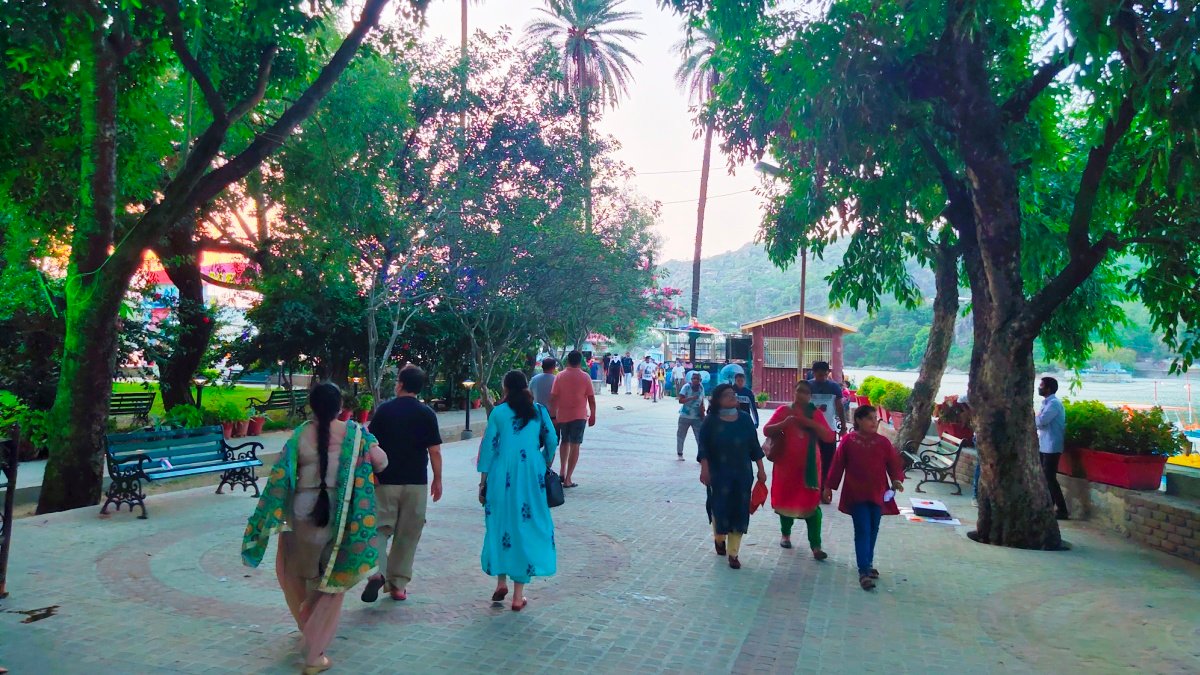 Around 1K Tourists reached Mount Abu in this Weekend
